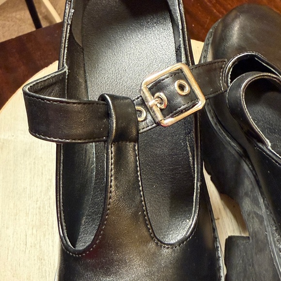 Hot Topics Mary Jane Platform Chunky Heel Round Toe Dark Academia Goth 8-8.5 Sz - Picture 10 of 10